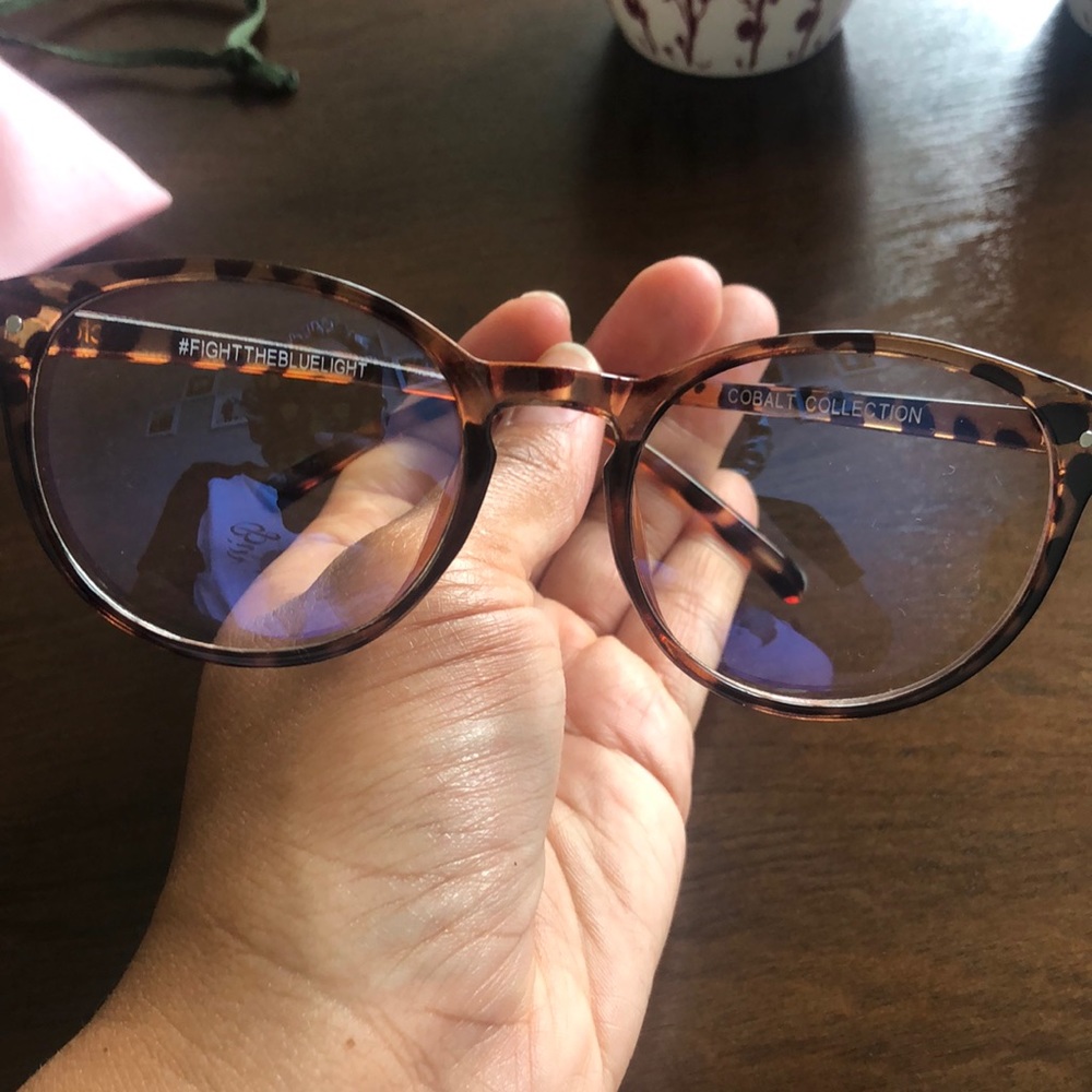 Blue light glasses